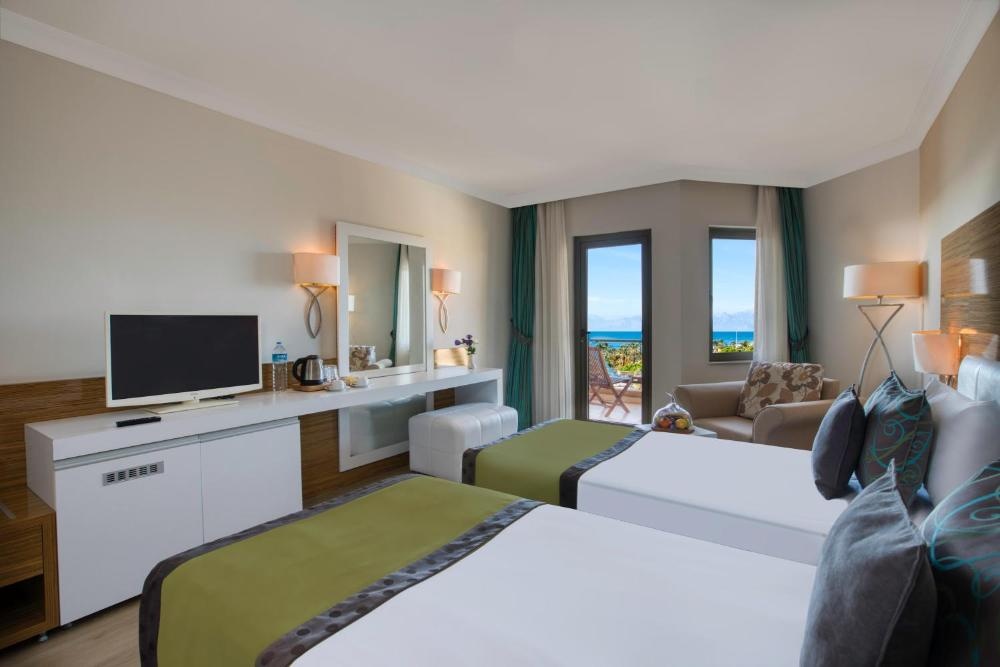 Aqua Standard Room at Asteria Family Resort Belek, photo 3