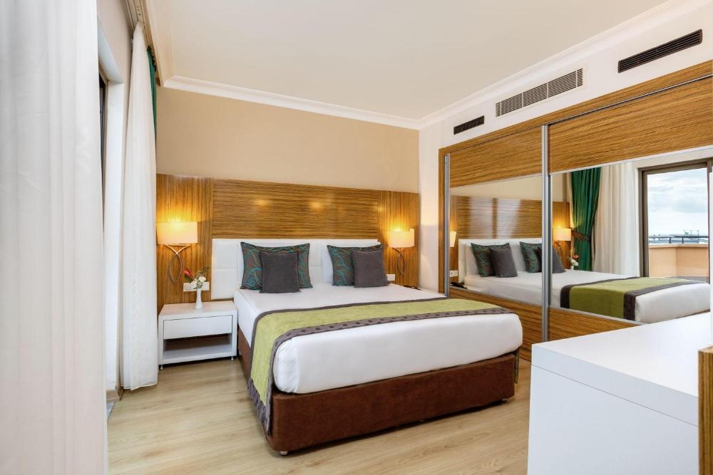 Aqua Family Suite Room at Asteria Family Resort Belek, photo 2